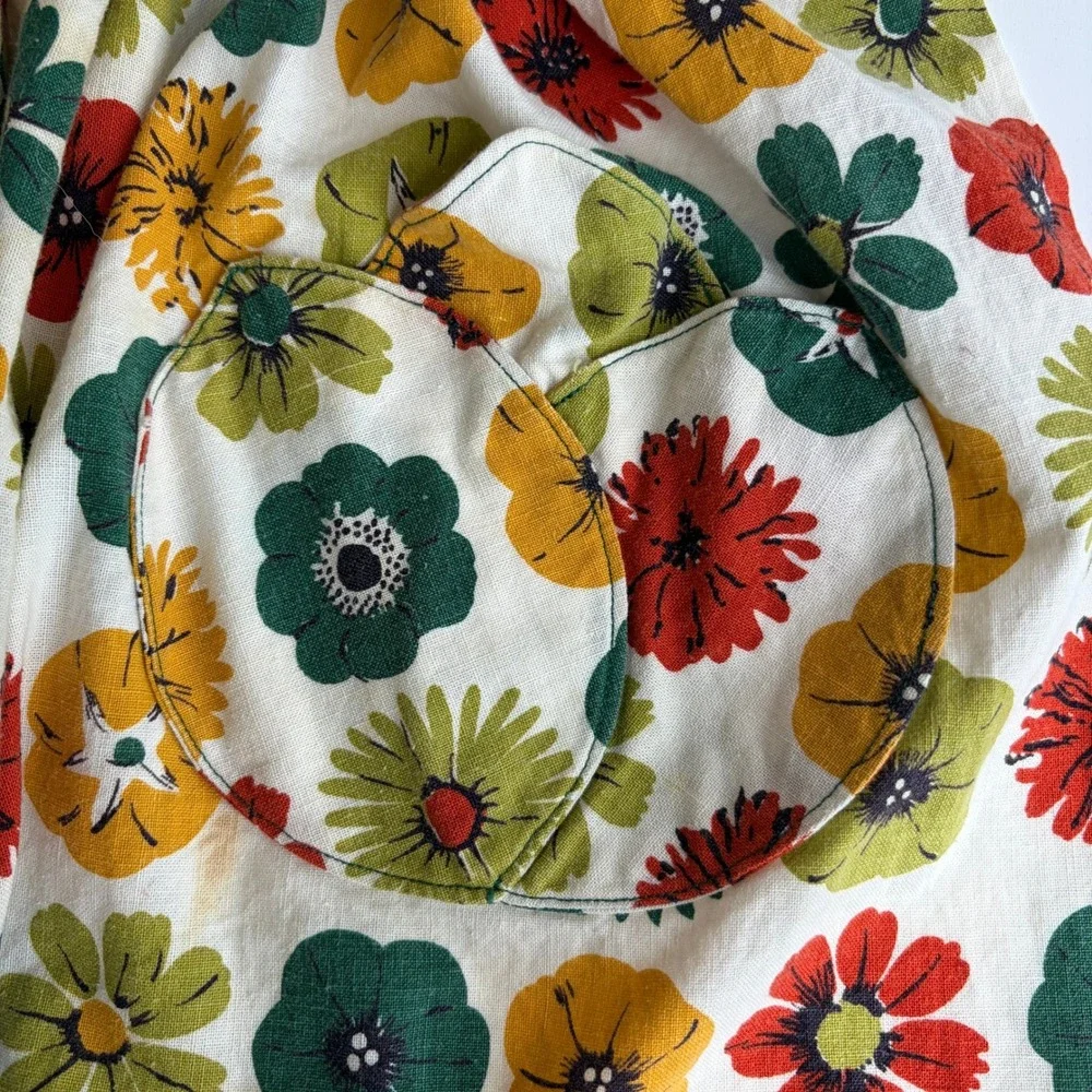 Vintage Floral Half Apron with Attached Green Hand Towel Retro Flower Print